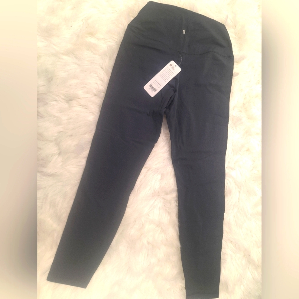 CRZ YOGA Butterluxe High Waisted yoga leggings - New with tags- Sz Large